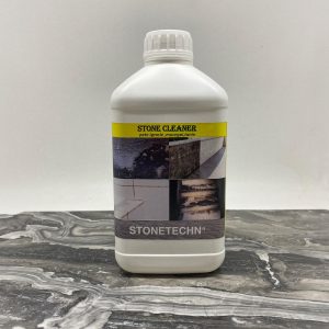 Detergent detartrant de piatra naturala