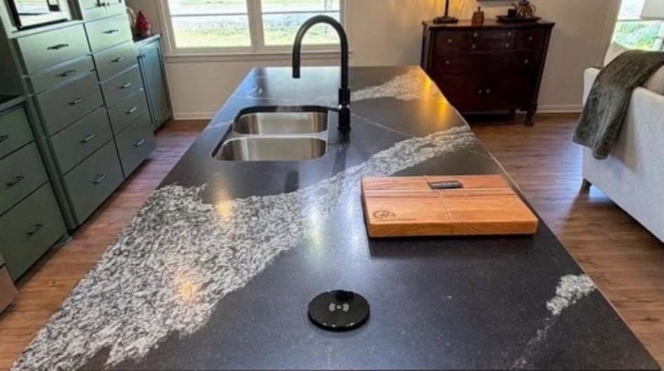 Granit negru Python Black