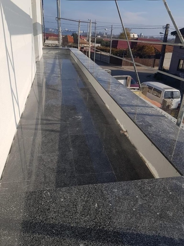 Capace Atic Din Granit