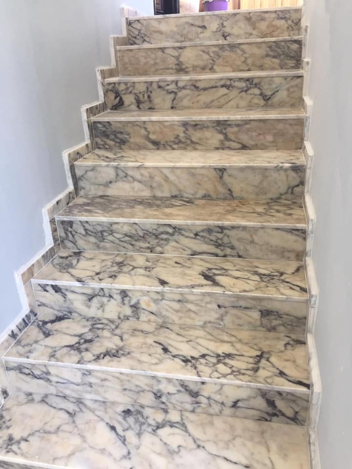 Marmura Arabescato Oro Violet